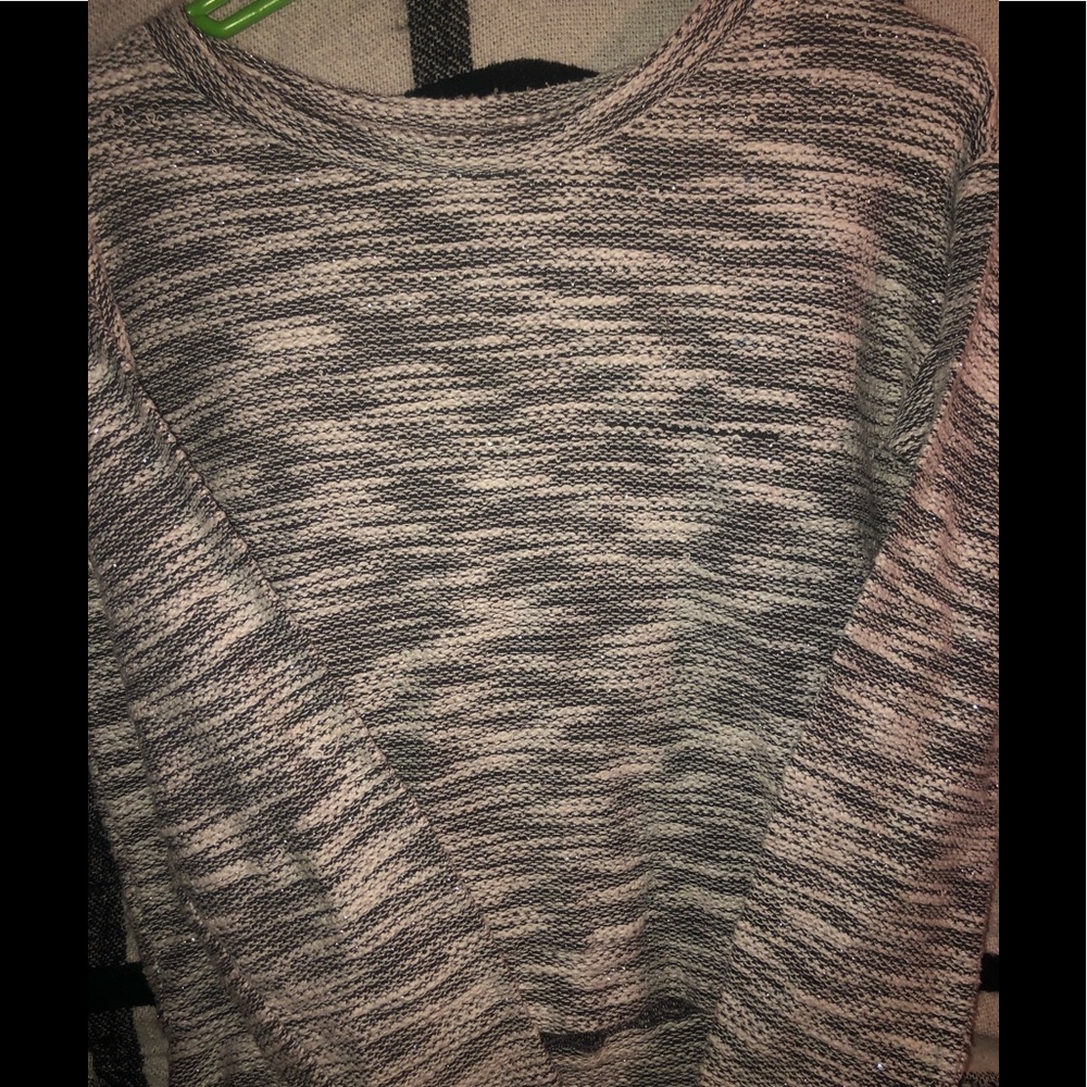 Hollister Sweater💕